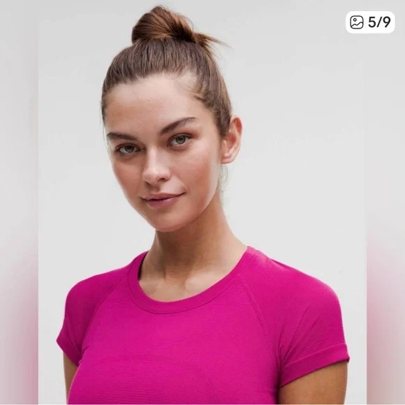 💗 lululemon swiftly tech, short sleeve tee hip length ripened raspberry size 6 - Picture 5 of 7